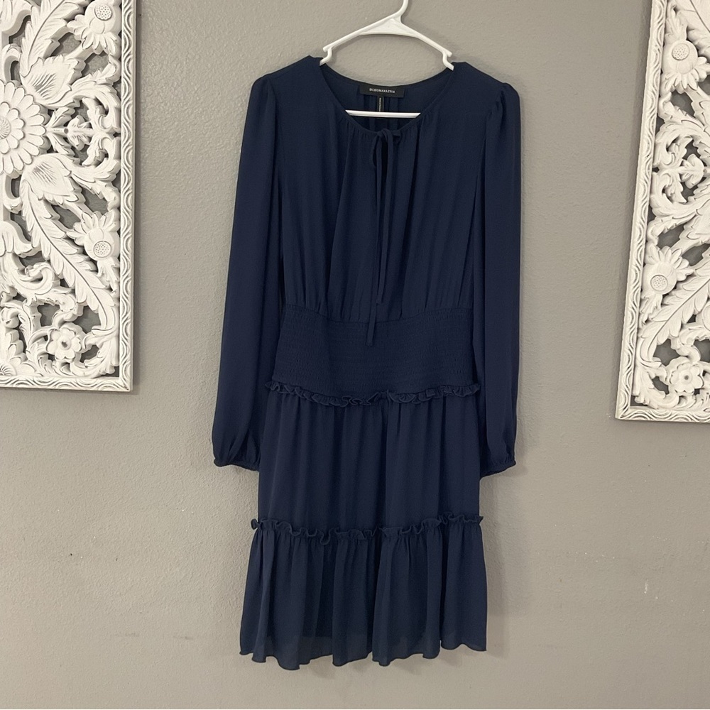 BCBGMAXAZRIA Women's Fit and Flare 3/4 Sleeve Smocked Front Tie Mini Dress Small